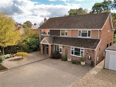 Minimum 1 bedroom properties for sale from Hillier & Wilson Estate Agents Essex Street